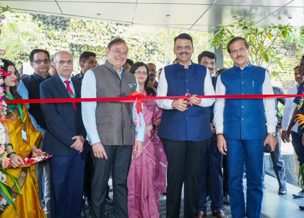 Dharavi Gets a Showroom: Experience Centre Opens as Maharashtra Launches "Invest Maharashtra" 15 Winter Session of Parliament
