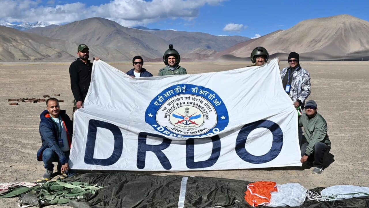 DRDO Successfully Tests Indigenous High-Altitude Platform System at 21 Km; AHAP Parachute Also Completes Maiden Trial 15 DRDO High Altitude Platform System HAPS during high-altitude flight trial